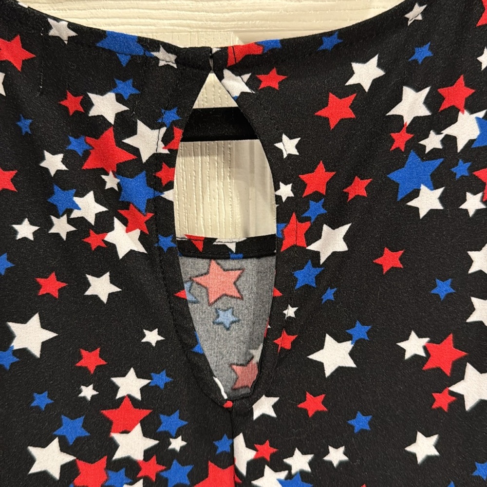 Starry Sleeveless Dress - Picture 2 of 7